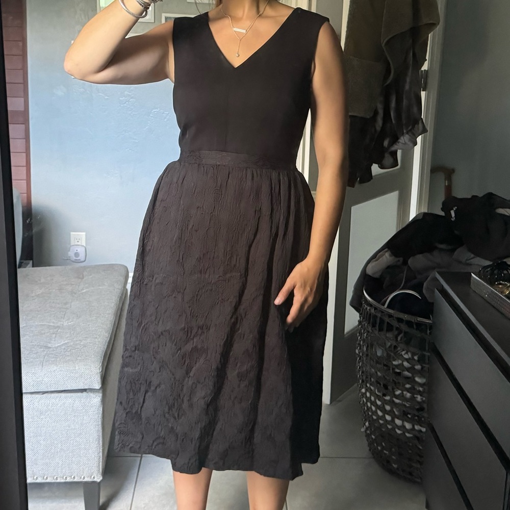 Cynthia Steffe black midis dress - size 4